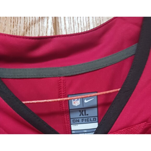 Tom Brady (Nike)-(Buccaneers)-(Jersey)-(Red)-(Used)-(+Free Item)-(XL)-$75.00 - Picture 7 of 10